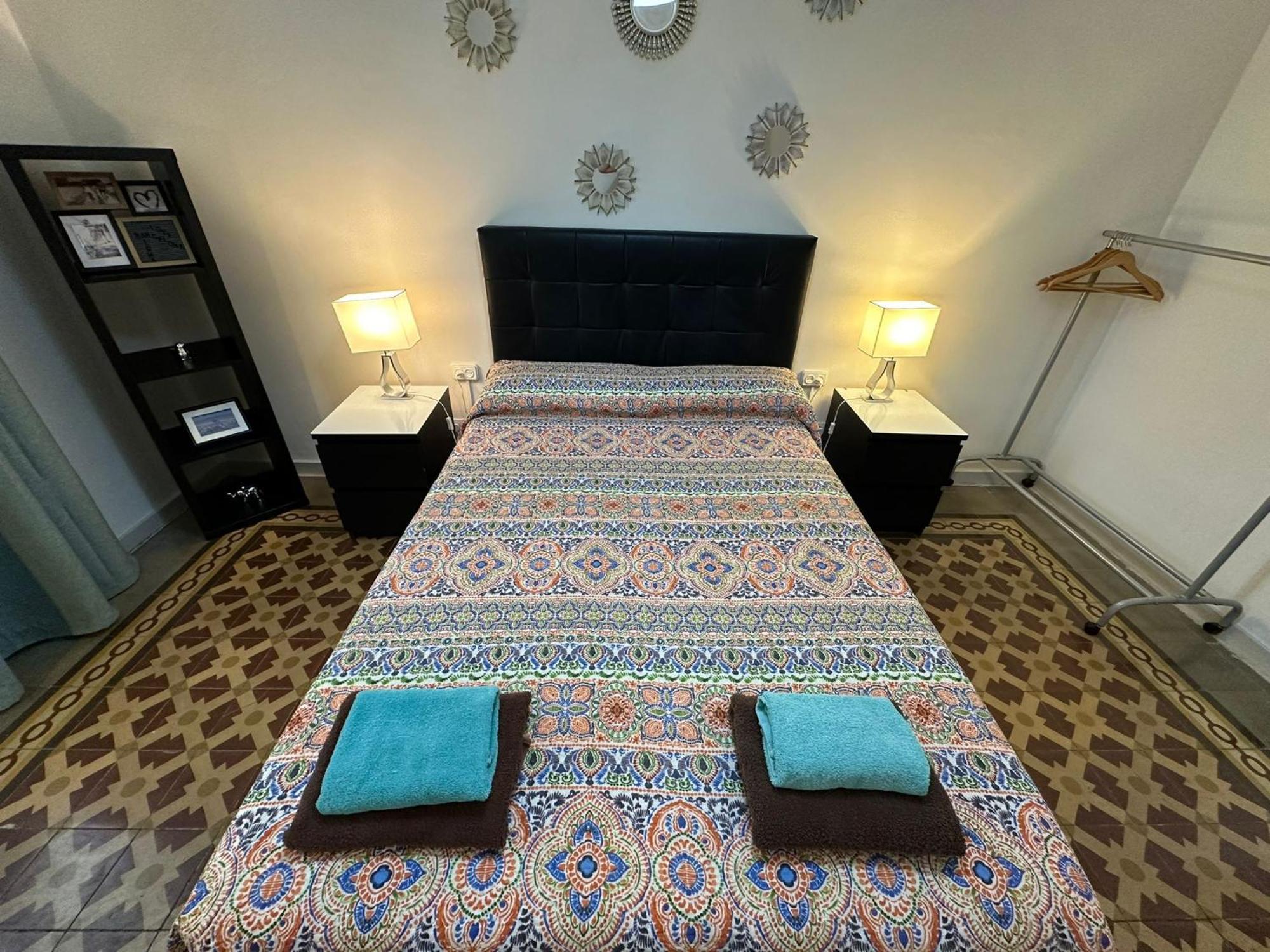 Rooms Rumila Barcelona Exteriör bild